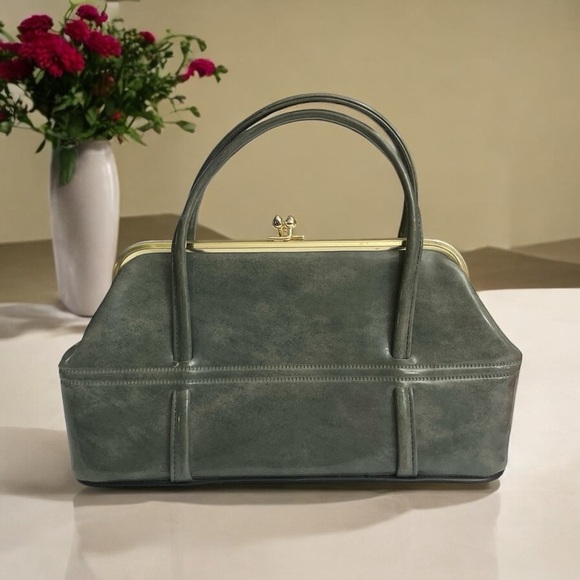Vintage 60's 70's Gray green
Twiggy Handbag purse
LONDON MOD Carnaby st - Picture 1 of 11